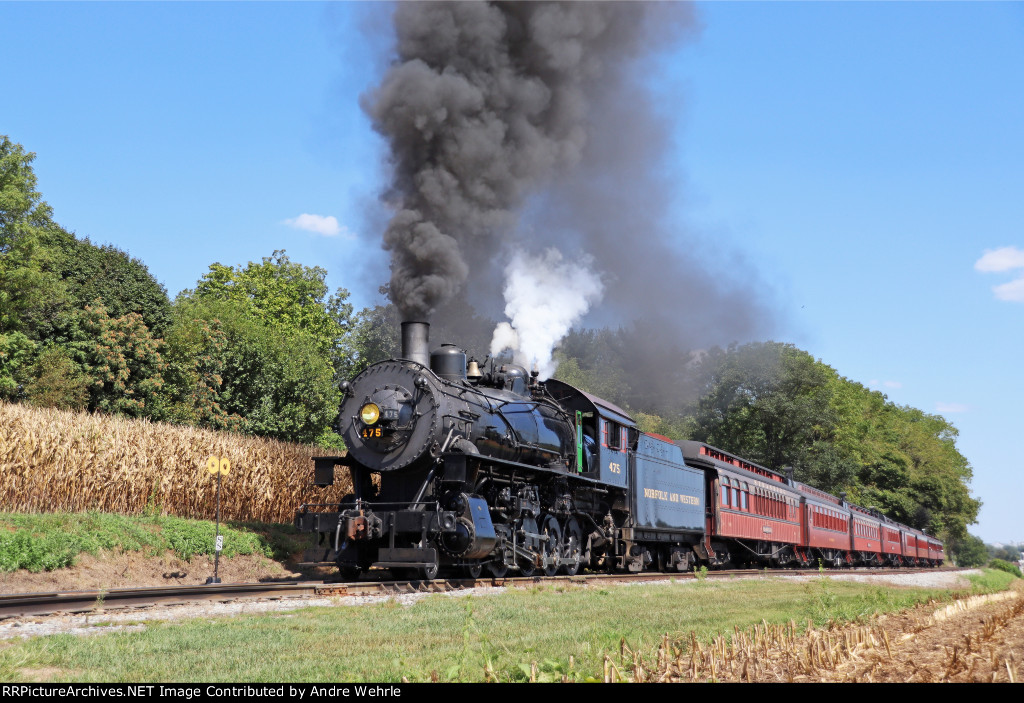 Accelerating out of the Groff's flag stop, whistling for Cherry Hill Rd.